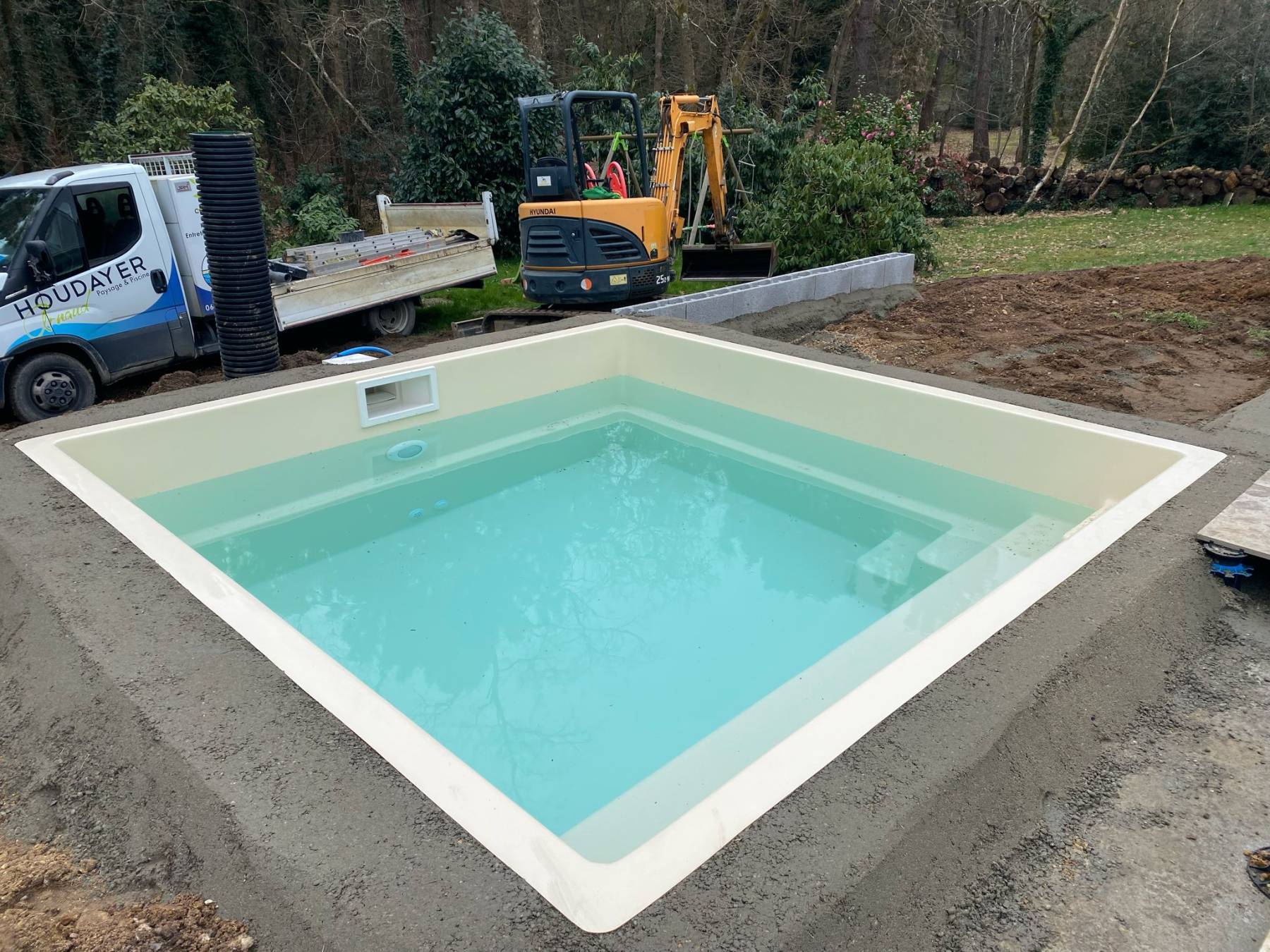 Pose d'une piscine Mini-Karé